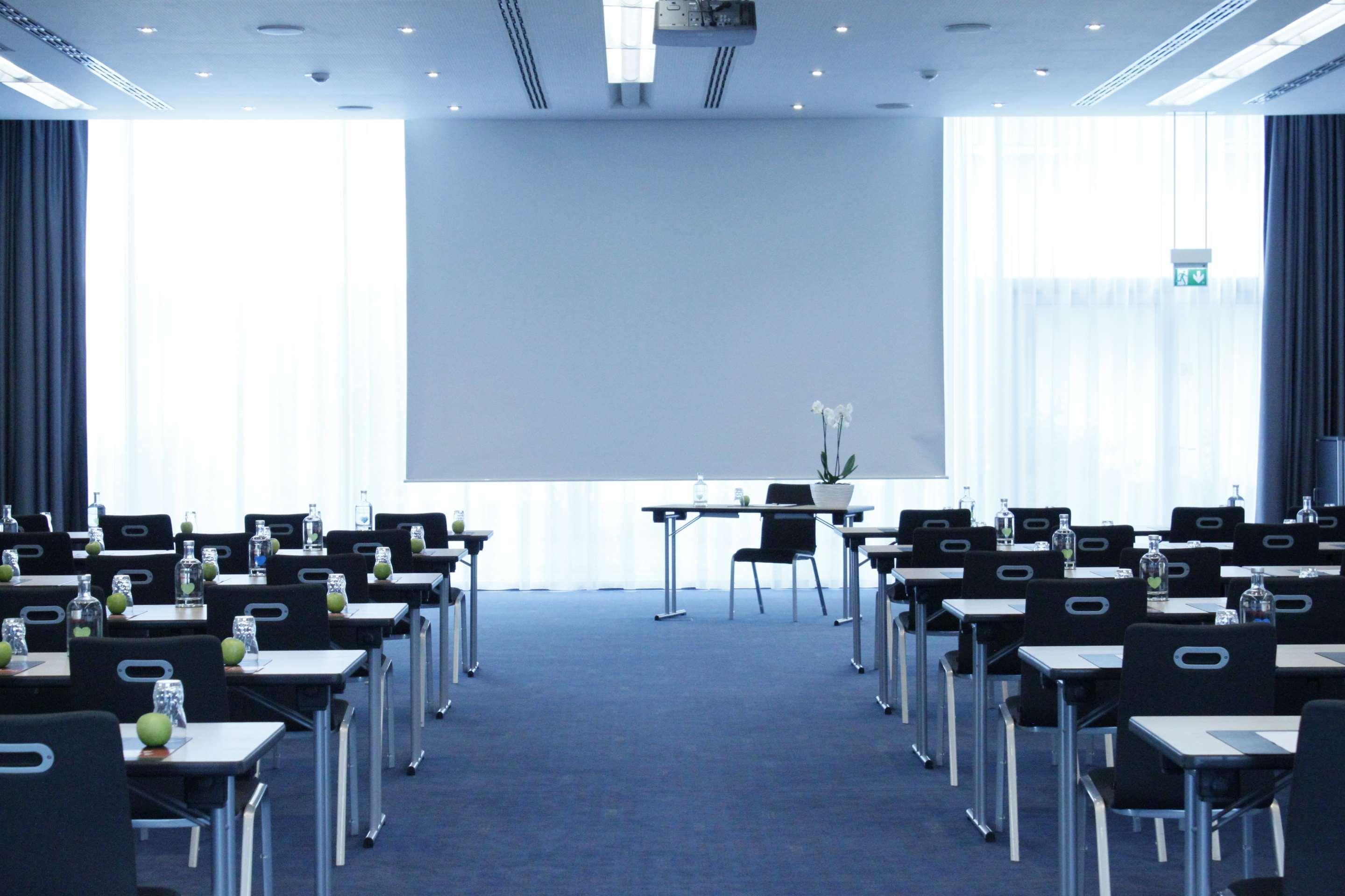Intercityhotel Frankfurt Airport Frankfurt am Main Luaran gambar