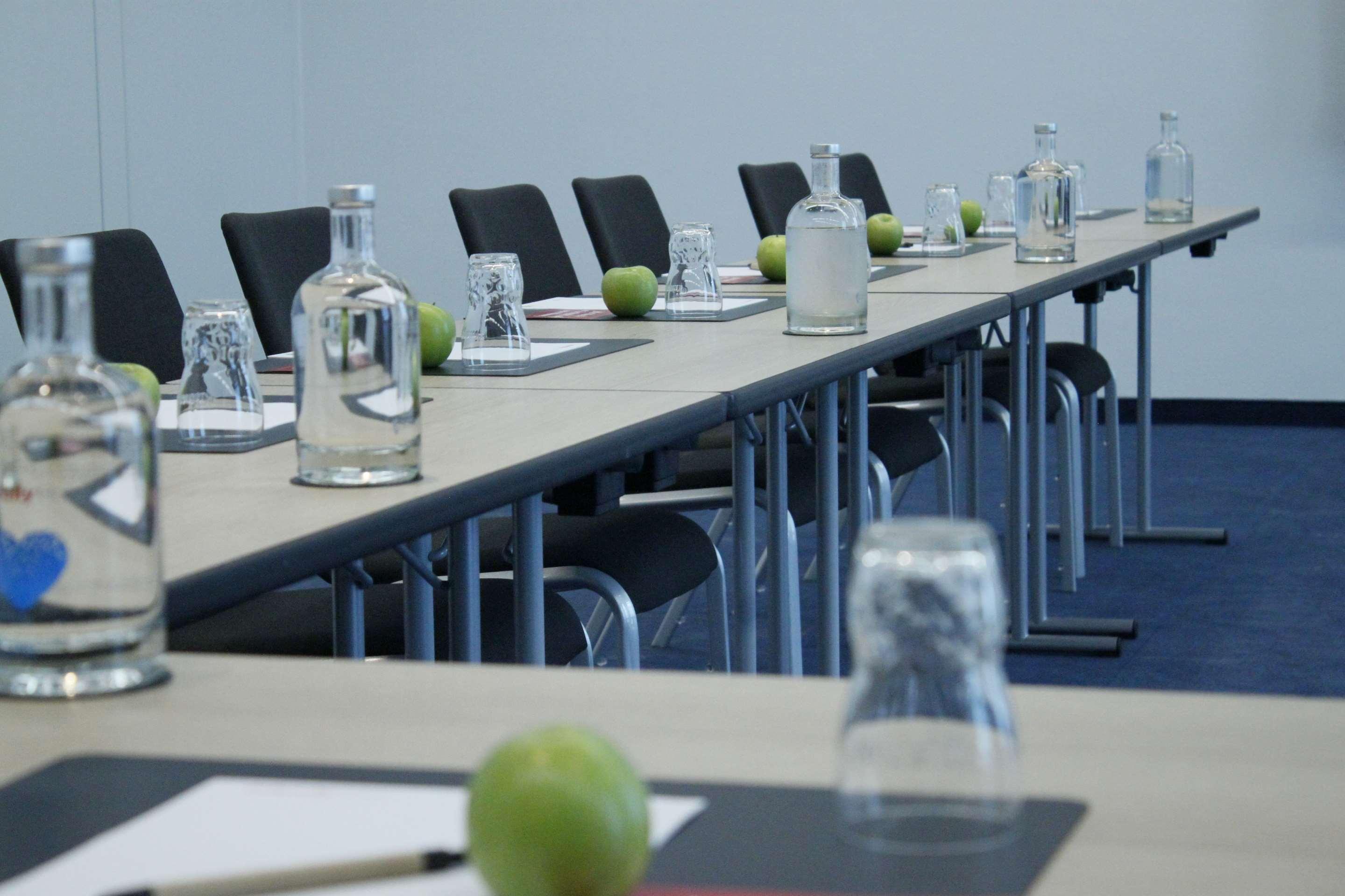 Intercityhotel Frankfurt Airport Frankfurt am Main Luaran gambar